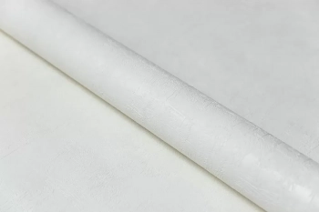 Обои виниловые на флизелиновой основе Апрель база, белый